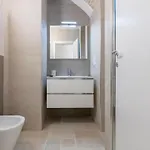 Lanucara 6 *