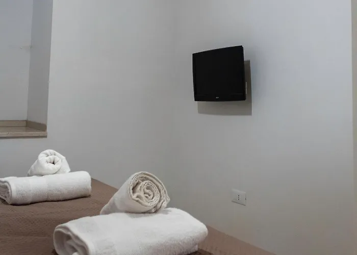 Lanucara 6 * מרטינה פרנקה